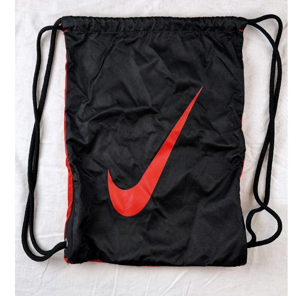Nike Drawstring Backpack Black Red Swoosh Gym Sack Sport Bag Nylon 17x12.5x2